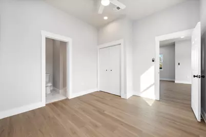 5905 Collins Court, Granbury, TX 76048 - Photo 12