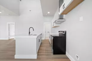 5905 Collins Ct, Granbury, TX 76048 - Photo 8