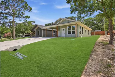 808 Branding Iron Trail, Granbury, TX 76049 - Photo 4