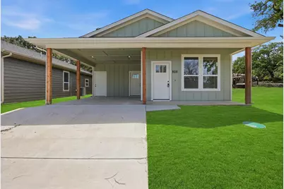 808 Branding Iron Trail, Granbury, TX 76049 - Photo 2