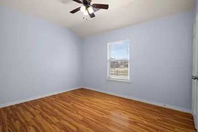 1916 Gayla Creek Drive, Little Elm, TX 75068 - Photo 16