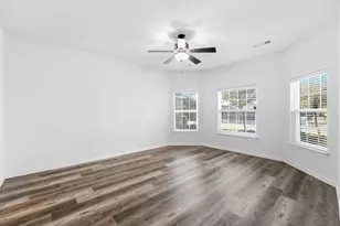 1402 Englemann Dr, Princeton, TX 75407 - Photo 6