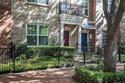 5019 Morris Avenue #22, Addison, TX 75001 - Photo 2