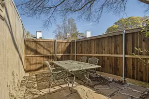 9814 Amberton Pkwy, Dallas, TX 75243 - Photo 22