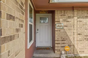 2529 Freedom Ln, Denton, TX 76209 - Photo 32