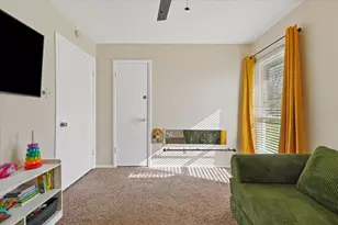 2529 Freedom Ln, Denton, TX 76209 - Photo 18