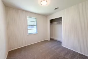 520 Hillside Dr, Sherman, TX 75090 - Photo 4