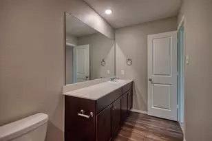 1007 Lady Bird St, Ennis, TX 75119 - Photo 12