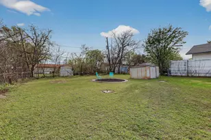 5108 Nadine Dr, Haltom City, TX 76117 - Photo 34