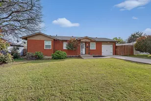 5108 Nadine Dr, Haltom City, TX 76117 - Photo 4