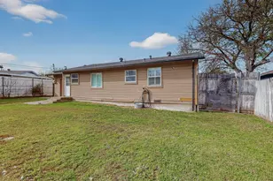 5108 Nadine Dr, Haltom City, TX 76117 - Photo 32