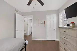 5108 Nadine Dr, Haltom City, TX 76117 - Photo 24