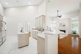 306 Heatherwood Dr, Irving, TX 75063 - Photo 12