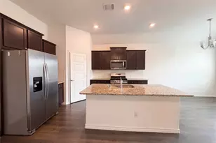 1013 Royal Ln, Celina, TX 75009 - Photo 12