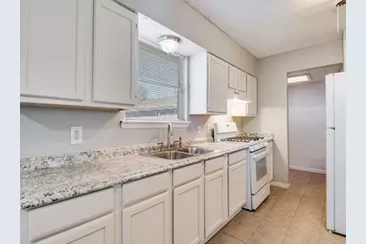 2905 Rilla Drive, Garland, TX 75041 - Photo 10