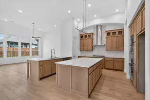 837 Bridle Path Pkwy, Aubrey, TX 76227 - Photo 4