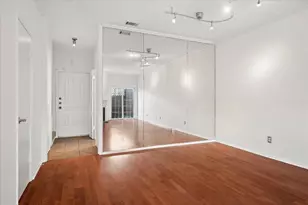 4418 Bowser, Dallas, TX 75219 - Photo 2