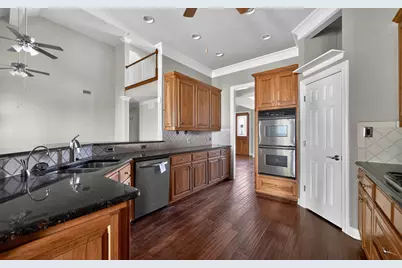 2104 Wills Way Drive, Granbury, TX 76049 - Photo 12