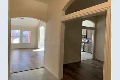 2829 Rosewood Boulevard, McKinney, TX 75071 - Photo 2