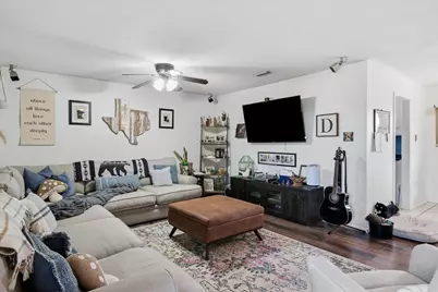 1035 Houston Street, Wills Point, TX 75169 - Photo 4