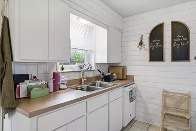 1035 Houston Street, Wills Point, TX 75169 - Photo 14