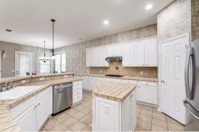 351 Southern Hills Drive, Fairview, TX 75069 - Photo 10