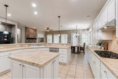 351 Southern Hills Drive, Fairview, TX 75069 - Photo 8