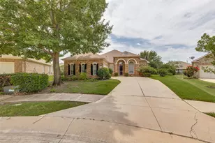 351 Southern Hills Dr, Fairview, TX 75069 - Photo 2