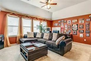 9345 Comanche Ridge Dr, Fort Worth, TX 76131 - Photo 6