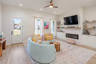 721 Clubview Dr, Mabank, TX 75143 - Photo 6