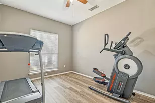 1003 Morningside Dr, Grand Prairie, TX 75052 - Photo 28