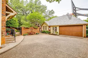 2424 Medford Ct W, Fort Worth, TX 76109 - Photo 38