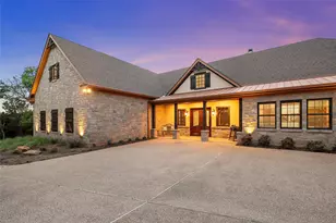 240 Lost Creek, China Spring, TX 76633 - Photo 4