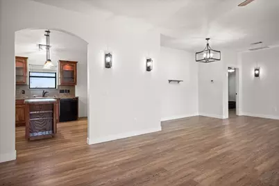 504 N Texas Street, Tioga, TX 76271 - Photo 20