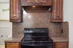 504 N Texas St, Tioga, TX 76271 - Photo 26