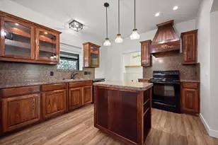 504 N Texas St, Tioga, TX 76271 - Photo 24