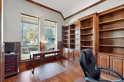 2115 Royal Dominion Court, Arlington, TX 76006 - Photo 8