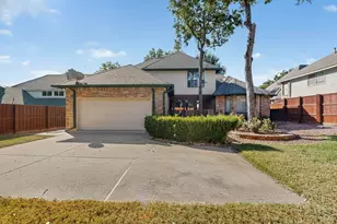 2115 Royal Dominion Ct, Arlington, TX 76006 - Photo 40