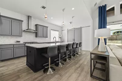 2016 Roundtree Circle E, Fort Worth, TX 76008 - Photo 10