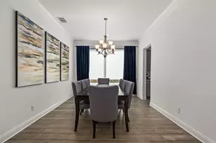 2016 Roundtree Cir E, Fort Worth, TX 76008 - Photo 4