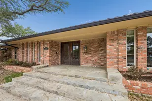 7023 Brookshire Dr, Dallas, TX 75230 - Photo 4