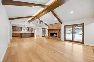 7023 Brookshire Dr, Dallas, TX 75230 - Photo 10