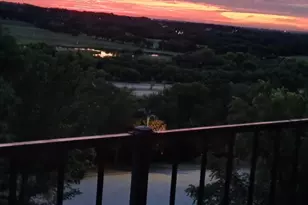 1801 Old Oak Dr, Arlington, TX 76012 - Photo 26