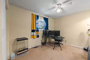 1013 Waverly Dr, Arlington, TX 76015 - Photo 16