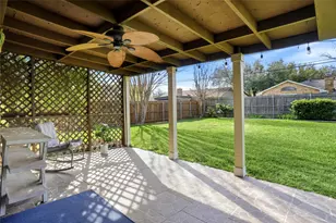 121 Montreal Dr, Hurst, TX 76054 - Photo 22