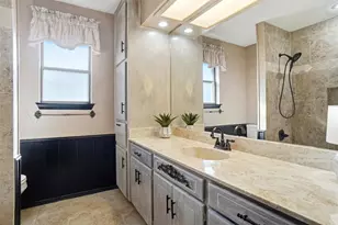 121 Montreal Dr, Hurst, TX 76054 - Photo 20