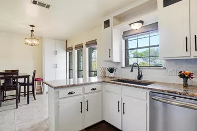 121 Montreal Drive, Hurst, TX 76054 - Photo 10