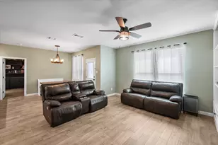 9120 Pearfield Rd, Fort Worth, TX 76179 - Photo 4