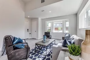 6494 Lontos Dr, Dallas, TX 75214 - Photo 2