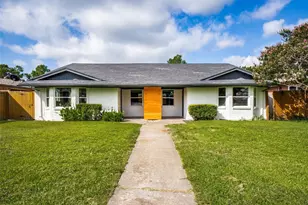 6494 Lontos Dr, Dallas, TX 75214 - Photo 1